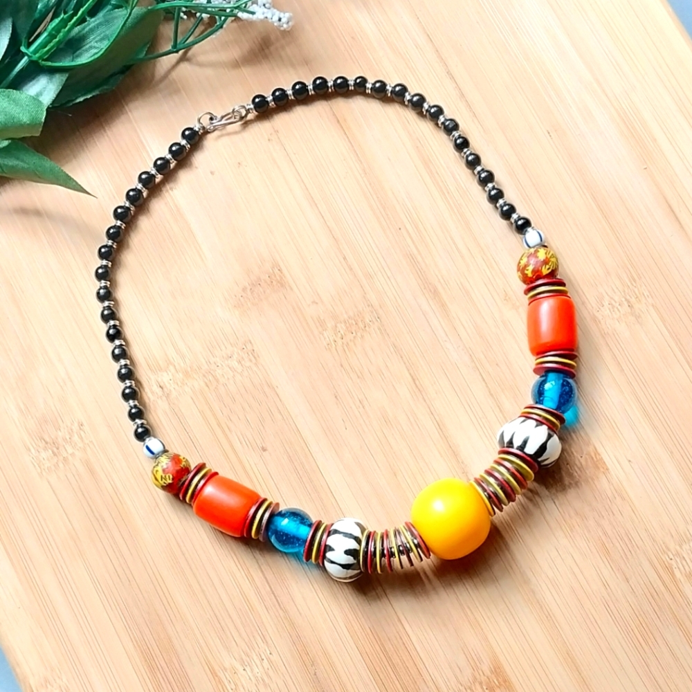 1PC Beautiful Kenyan Modern Trade Bead Necklace - Picture 1 of 5